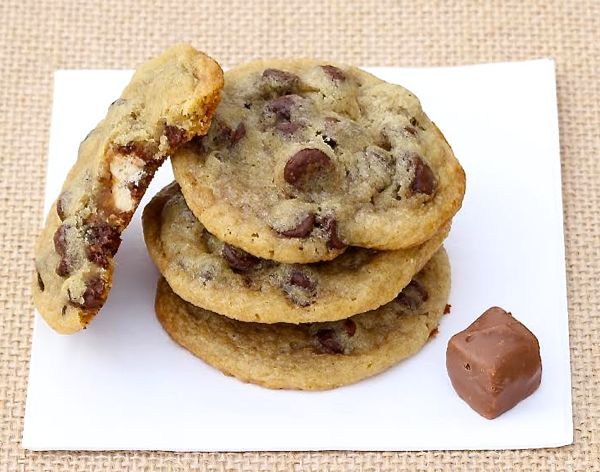 Chocolate Crinkle Cookies Using Cake Mix