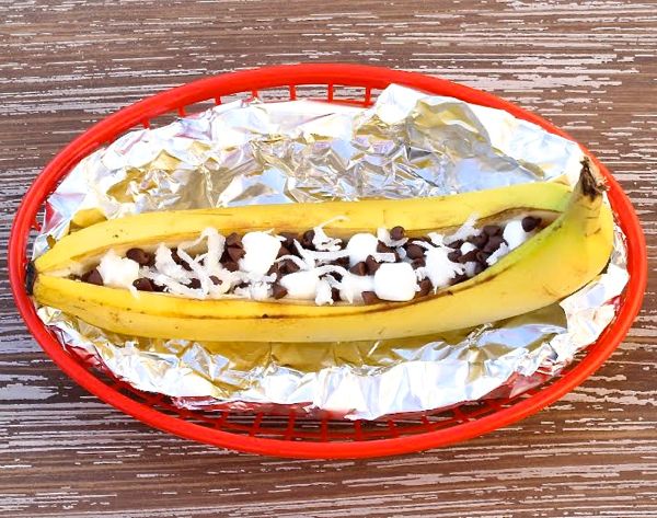 Campfire Banana Boats 