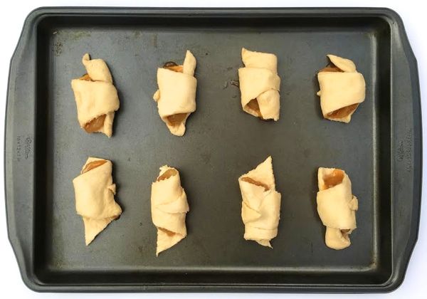 Apple Caramel Crescent Rolls