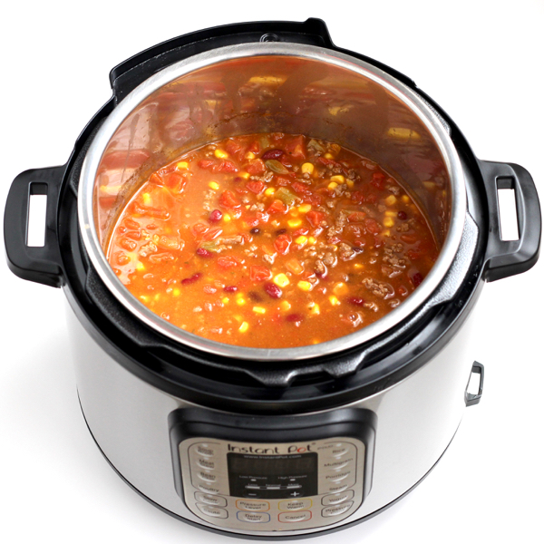 27 Easy Pressure Cooker Dinners! (Instant Pot Dinner Ideas) - DIY Thrill