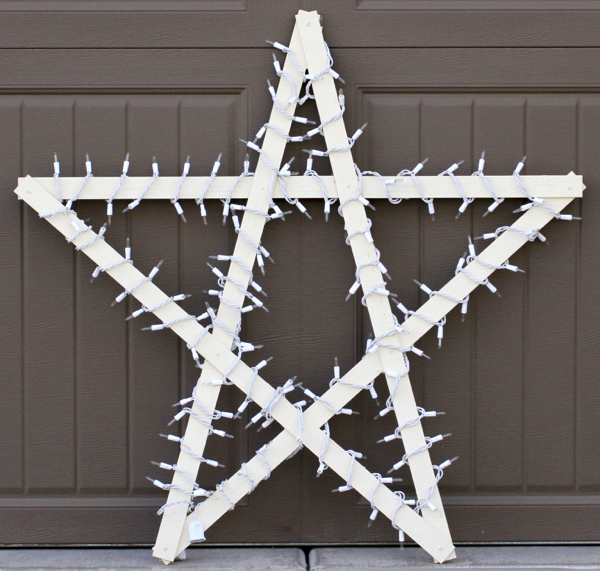 How to Make a DIY Wooden Star Decoration for Your Wall