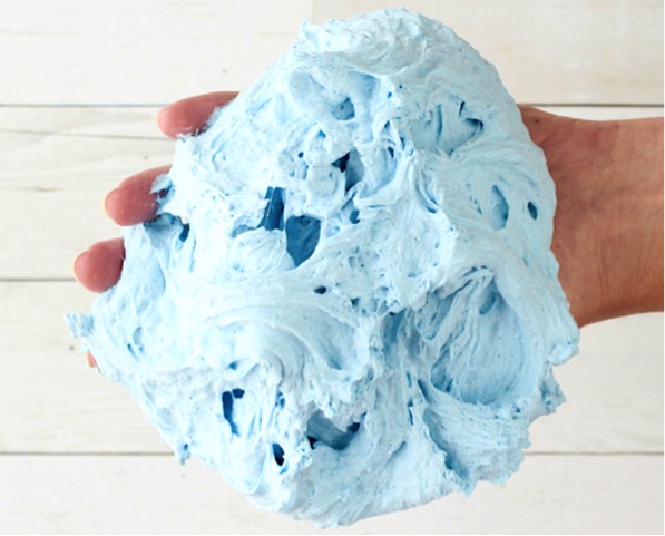 How to Make Fluffy Slime With Shaving Cream