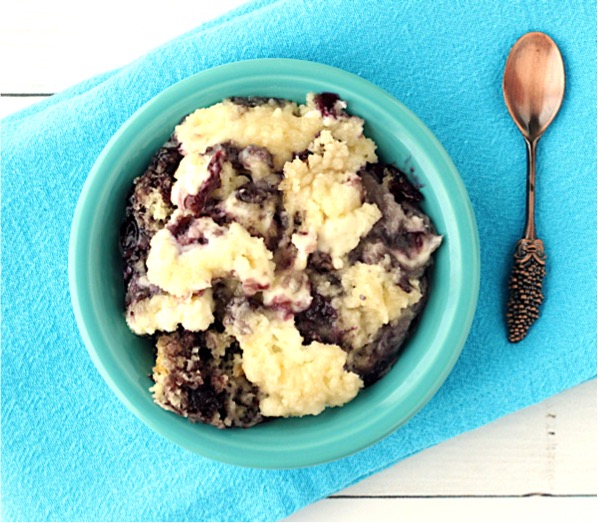 Crockpot Blueberry Cheesecake Dump Cake